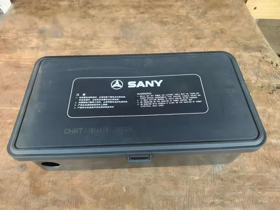 31 Special Power Control and Distribution Fuse Box for Truck Accessories 